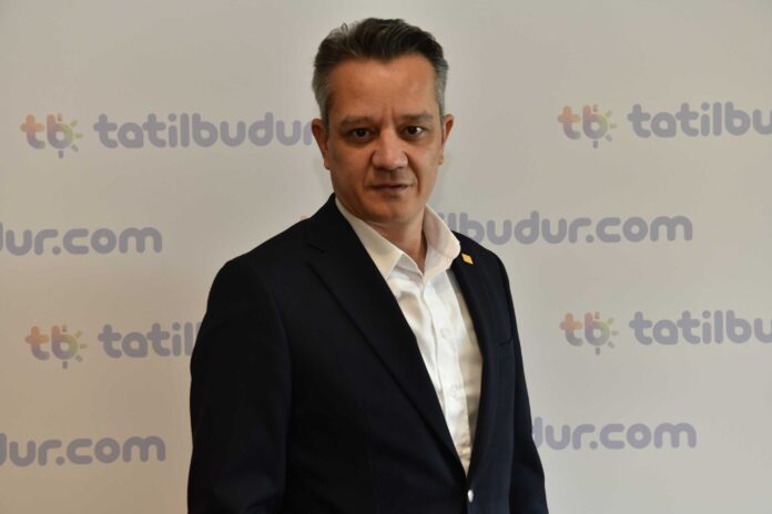 Onur Otruş Tatilbudur Ceo